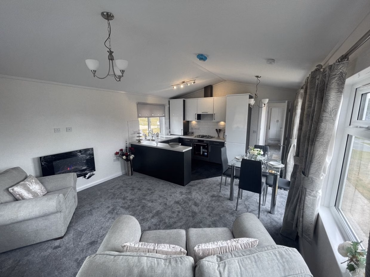 BS3632 Residential Park Home Standard: Requirements and Compliance