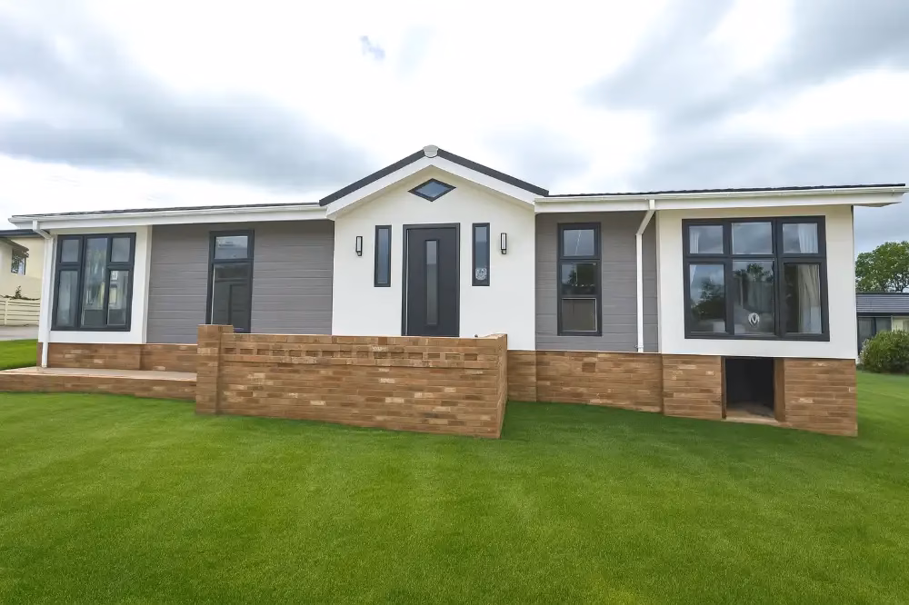 Front exterior view of the Stately Albion Wentwood 50’ x 20’ park home at Spill Land Country Park, Kent